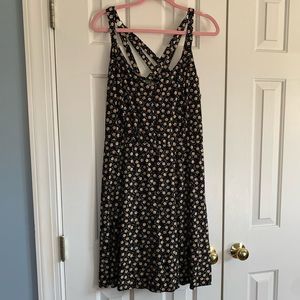 Socialite Curve black & floral strapy dress A000